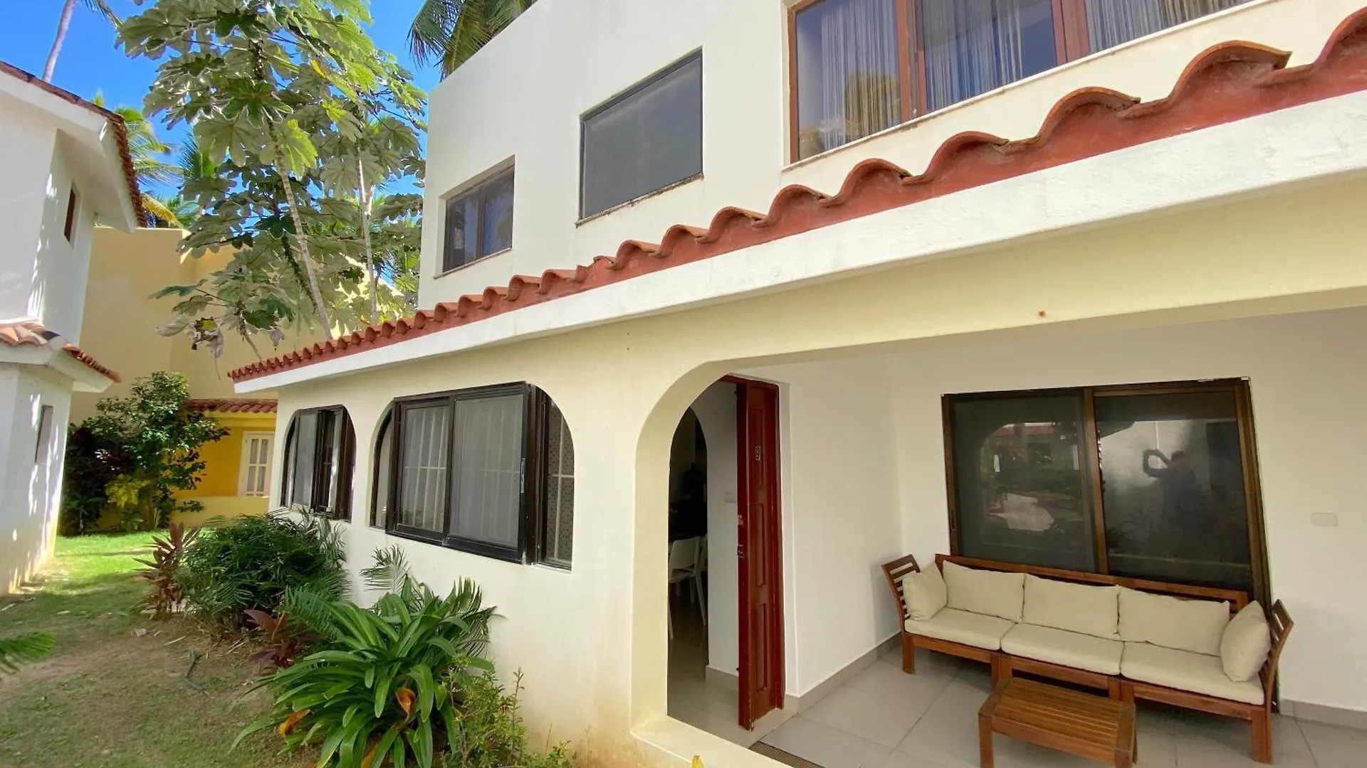 Serenity Villas And Suites - Playa Los Corales Punta Cana Hotel