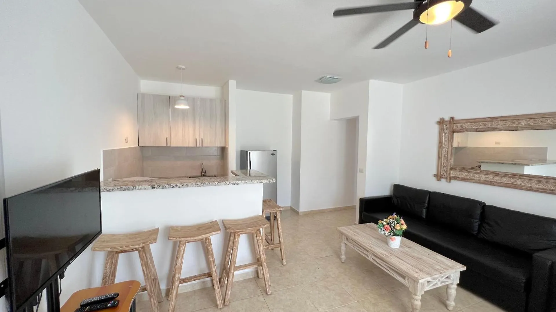 Serenity Villas And Suites - Playa Los Corales Punta Cana Hotel