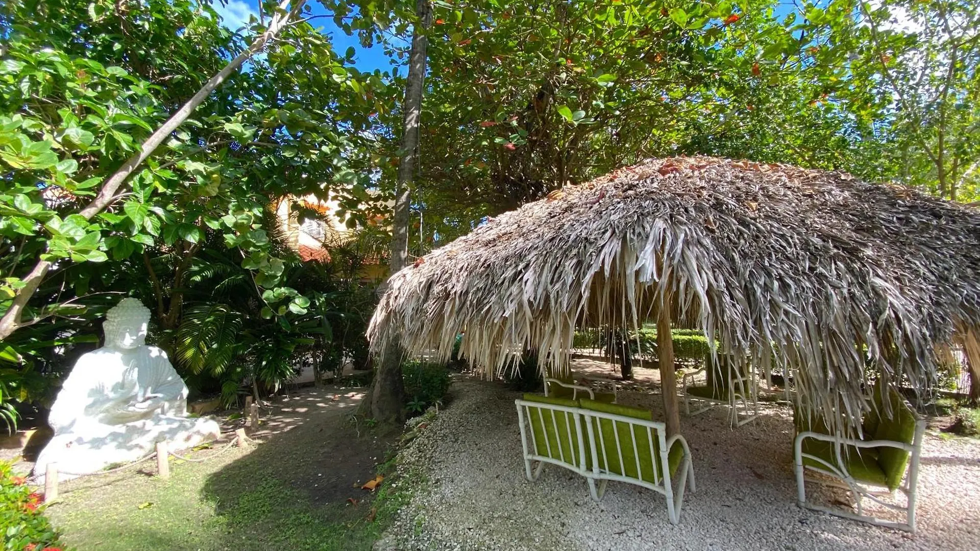 Serenity Villas And Suites - Playa Los Corales Punta Cana Hotel